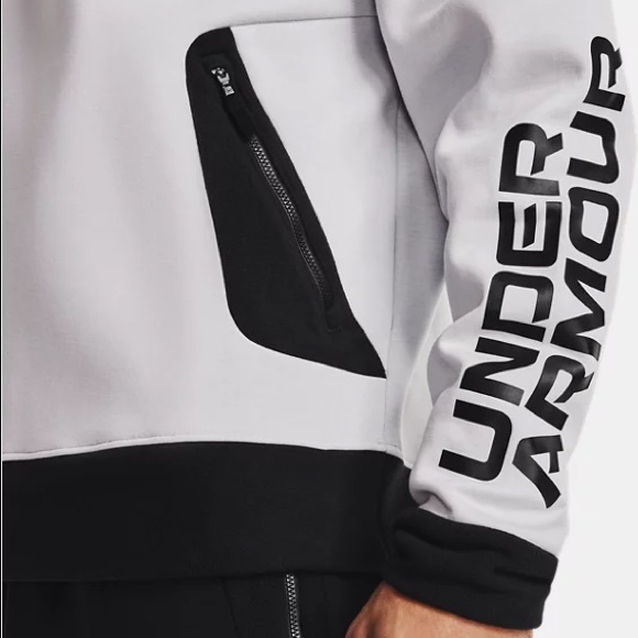 Super Cozy UNDER ARMOUR Recovery Fleece Hoodie. - Picture 9 of 12